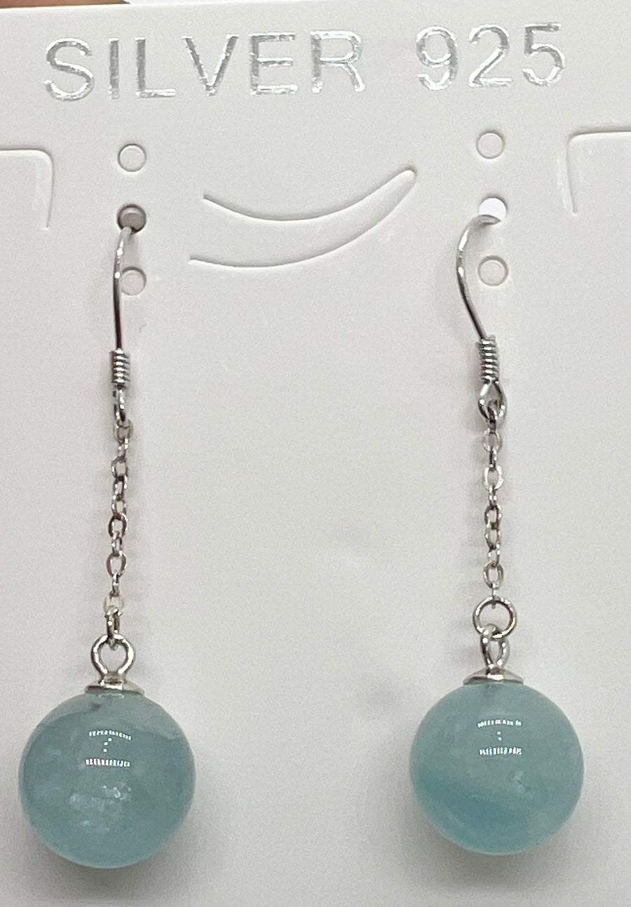 Sterling silver earring with natural stone