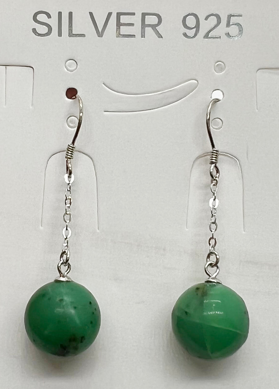 Sterling silver earring with natural stone