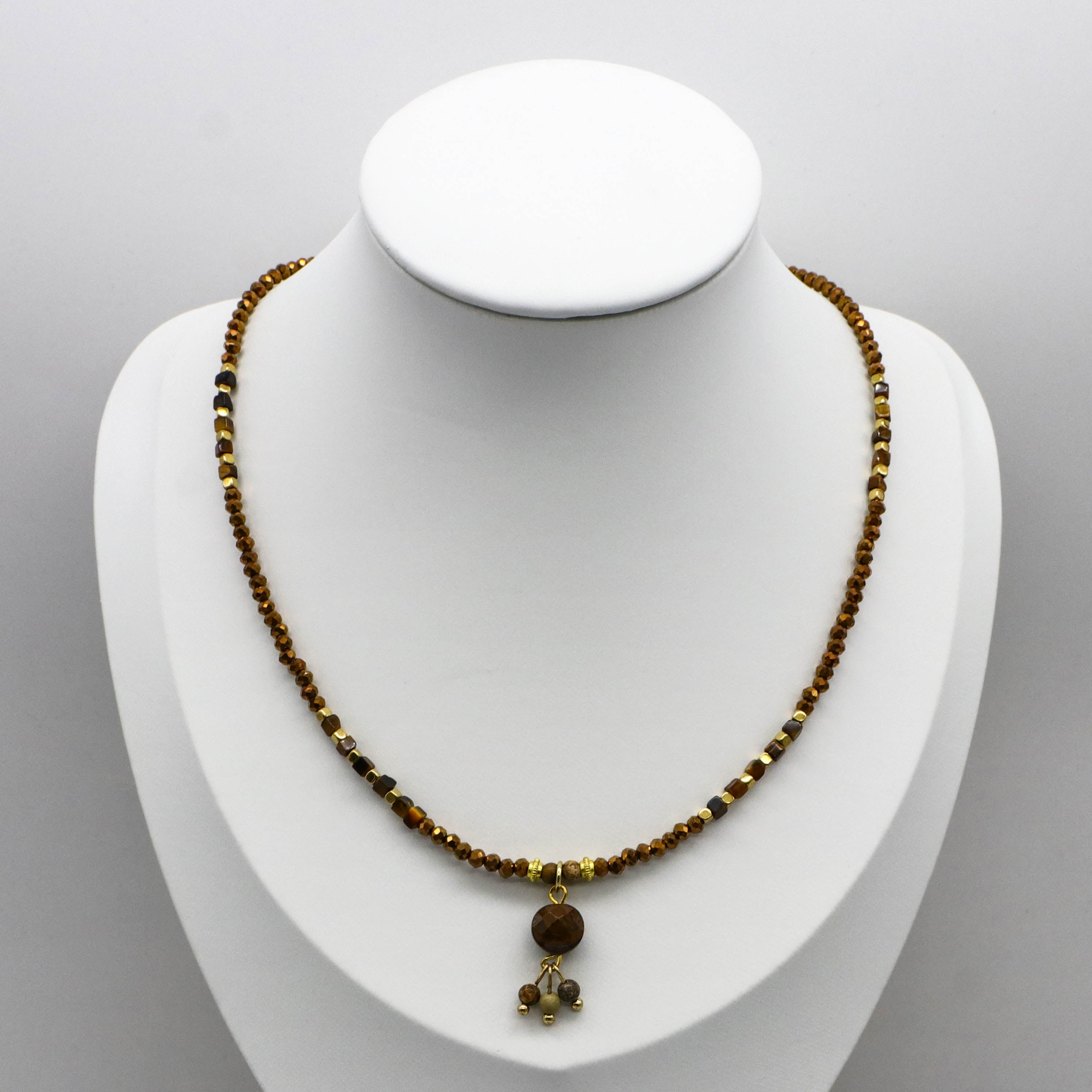 Street Style Tiger-eye With Natural Pearl Necklace