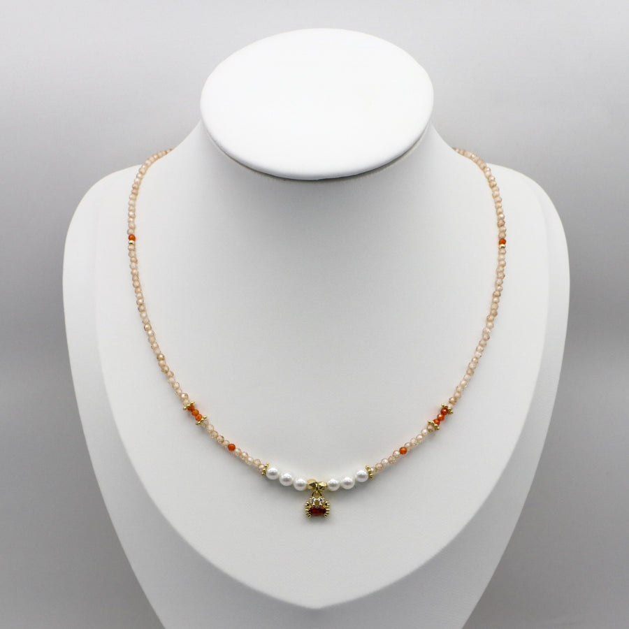 Luxurious Style Zircon With Mop Pearl Necklace