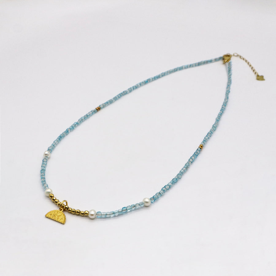 Simple Style Blue Topaz With Irregular Pearl Necklace