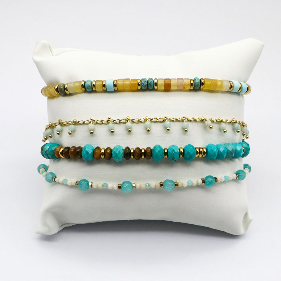 Minimalist Turquoise and Hematite Bracelet  [B215]