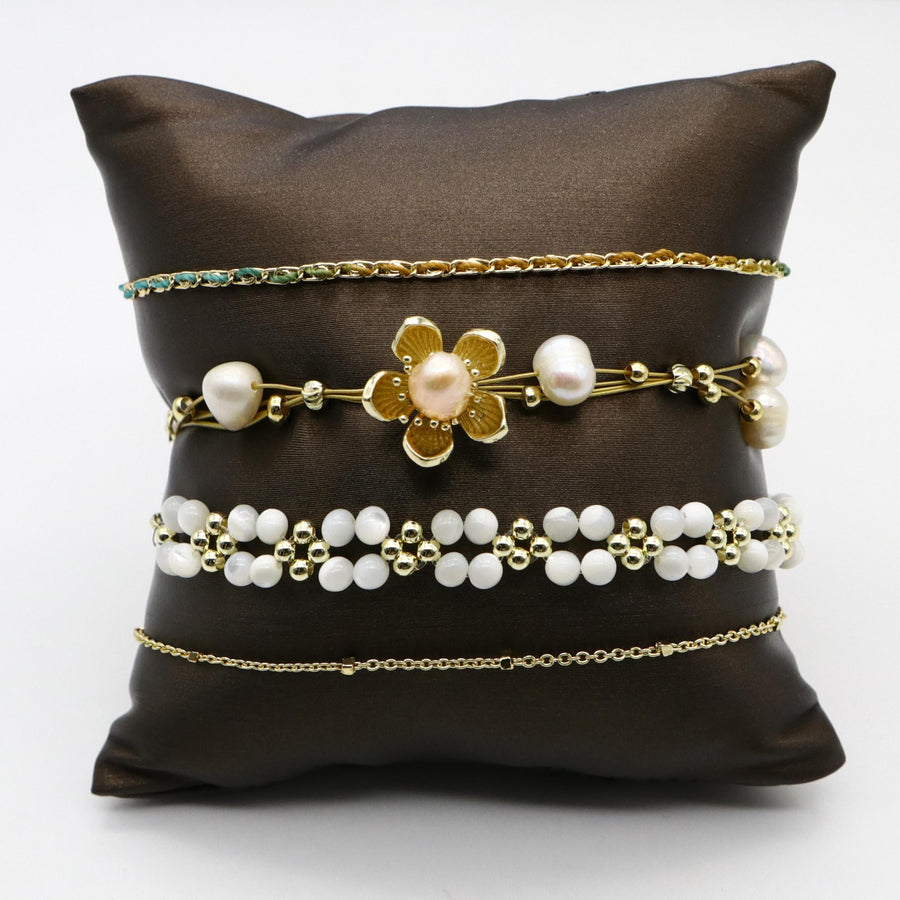 Luxurious And Elaborate Flower Handmade Woven Bracelet Set