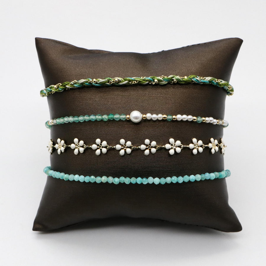 Fresh And Simple Flower Green-colored Woven Bracelet