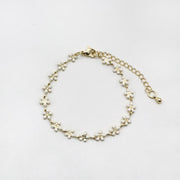 Fresh And Simple Flower Green-colored Woven Bracelet