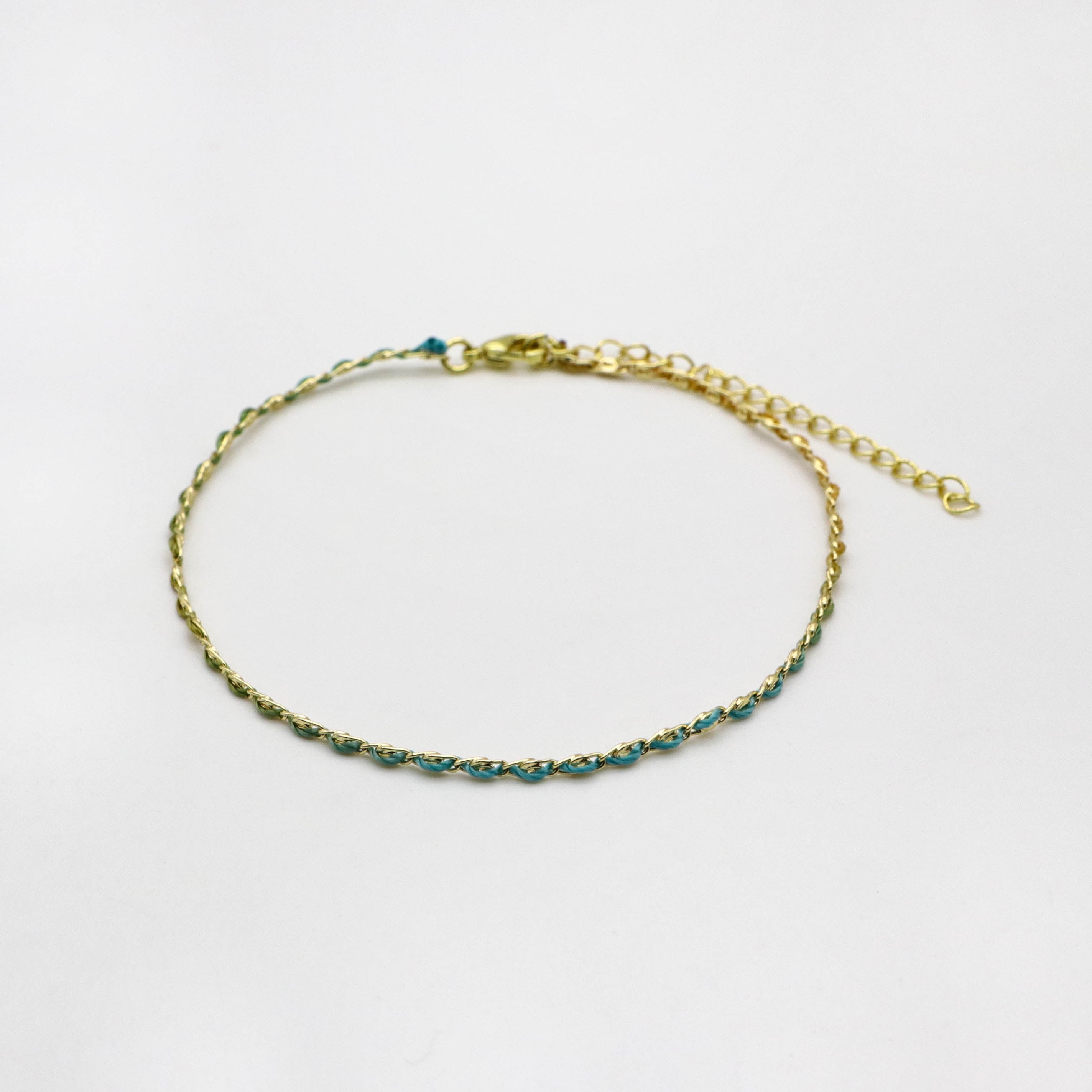 Luxurious And Elaborate Flower Handmade Woven Bracelet Set