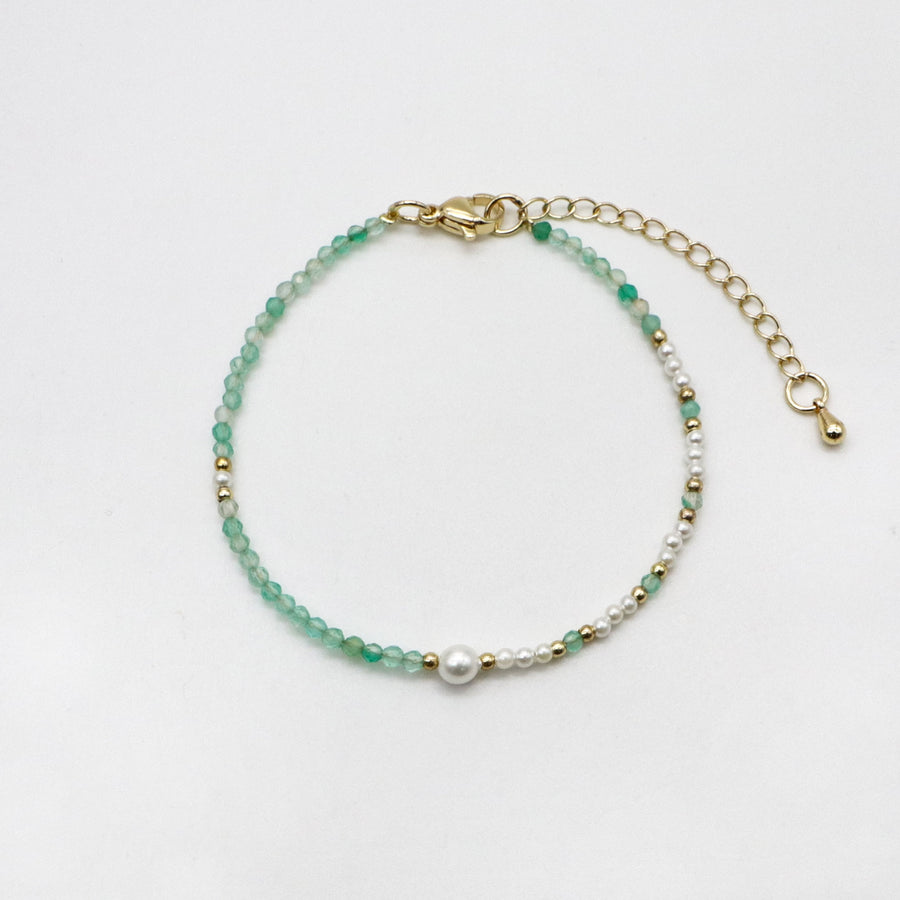 Fresh And Simple Flower Green-colored Woven Bracelet