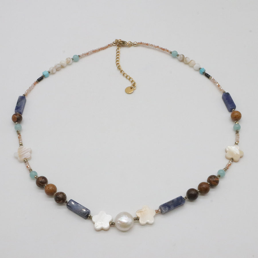 Nice Autumn Winter Season Gemstone Beads Necklace